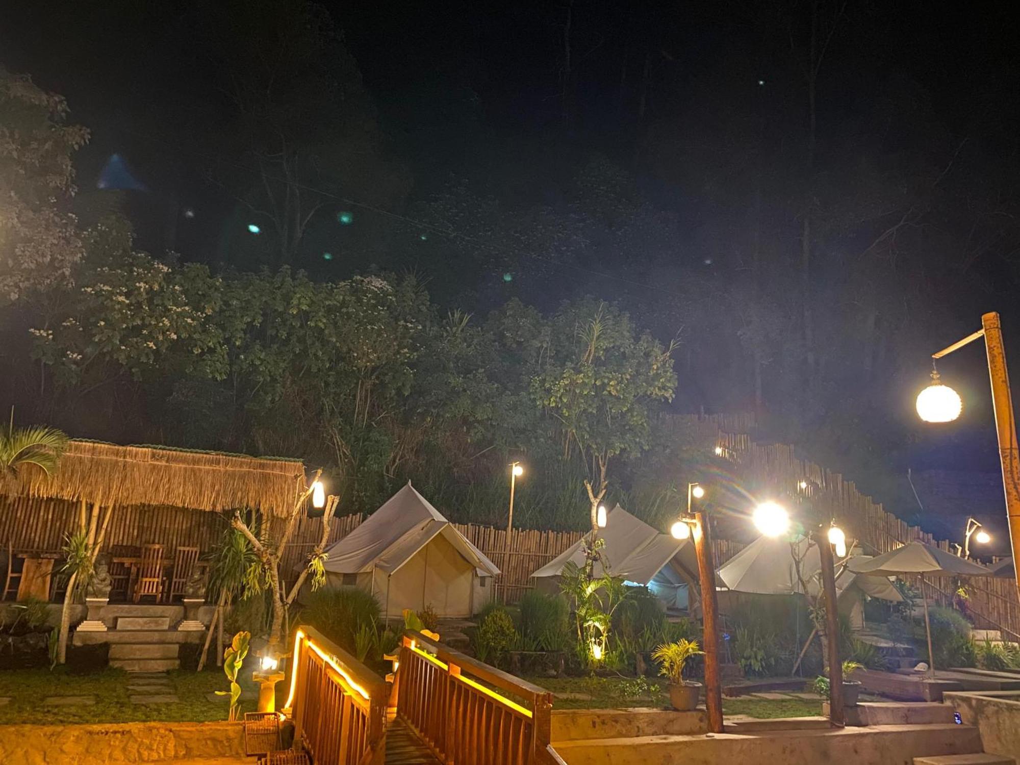 Emayan Glamping Kubupenlokan Dış mekan fotoğraf