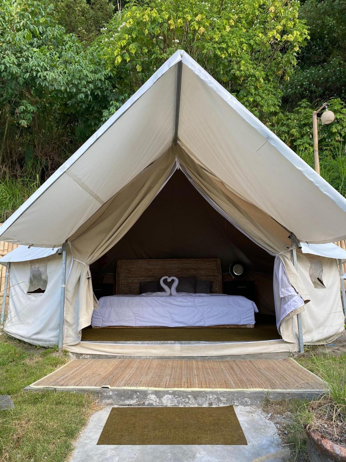 Emayan Glamping Kubupenlokan Dış mekan fotoğraf